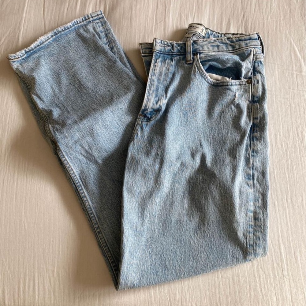 ABERCROMBIE CURVE LOVE SIZE 8 JEANS